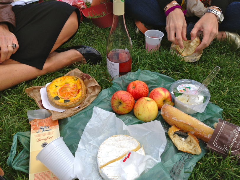 The Perfect Picnic Starts at L'Epicerie du Bon Marché French as you